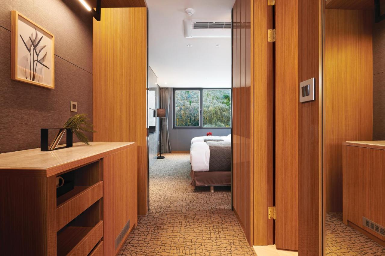 Jeongseon Intoraon Hotel エクステリア 写真