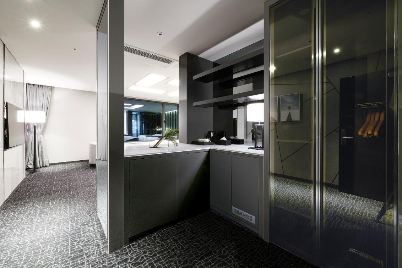 Jeongseon Intoraon Hotel エクステリア 写真