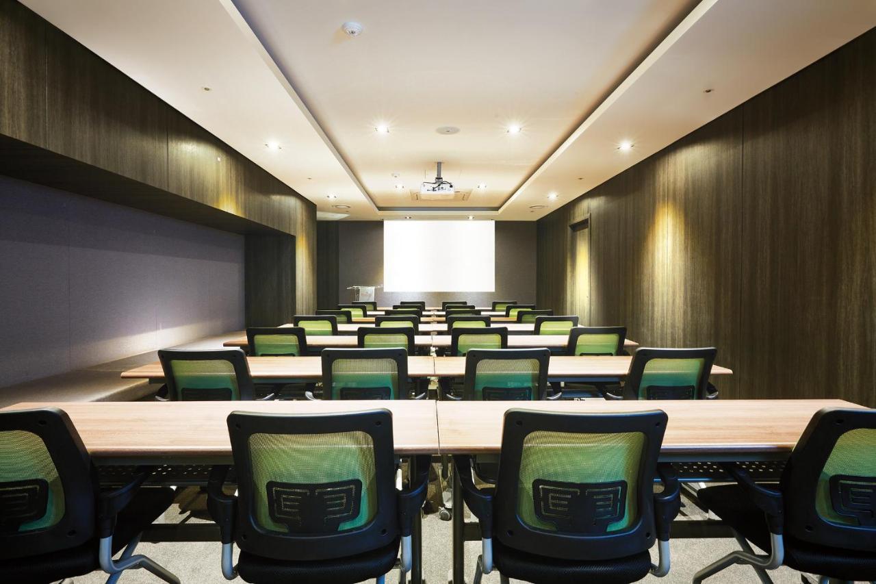 Jeongseon Intoraon Hotel エクステリア 写真