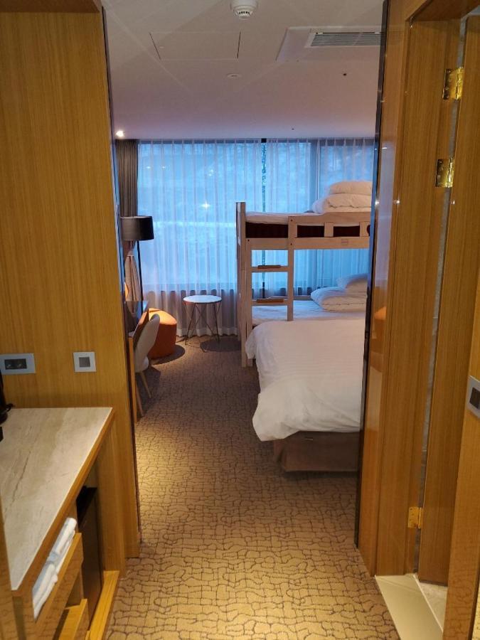 Jeongseon Intoraon Hotel エクステリア 写真